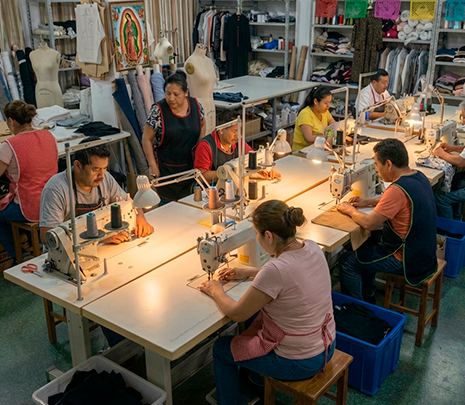 Uniformes IRM taller de costura